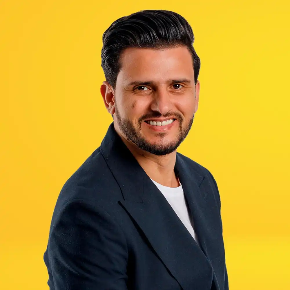 الفنان حسين محب